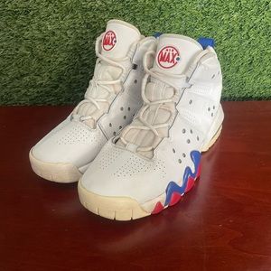 Vintage Nike Air Max Barkley Kids Basketball Shoes
